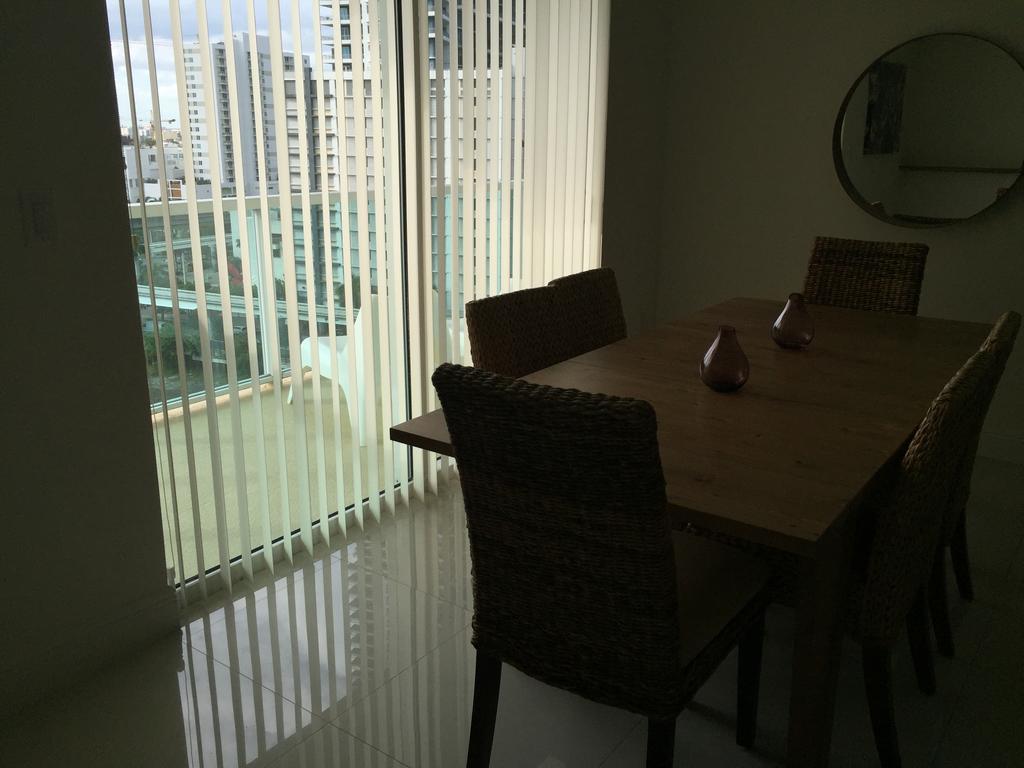 Lyx Suites At One Broadway In Brickell Майами Экстерьер фото