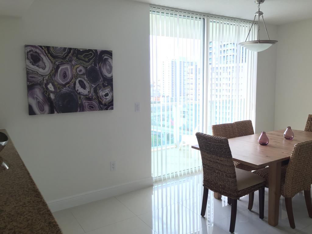 Lyx Suites At One Broadway In Brickell Майами Экстерьер фото