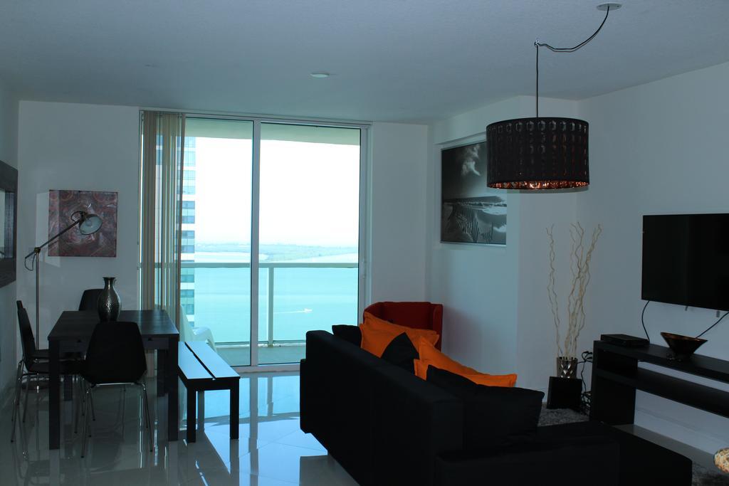 Lyx Suites At One Broadway In Brickell Майами Номер фото