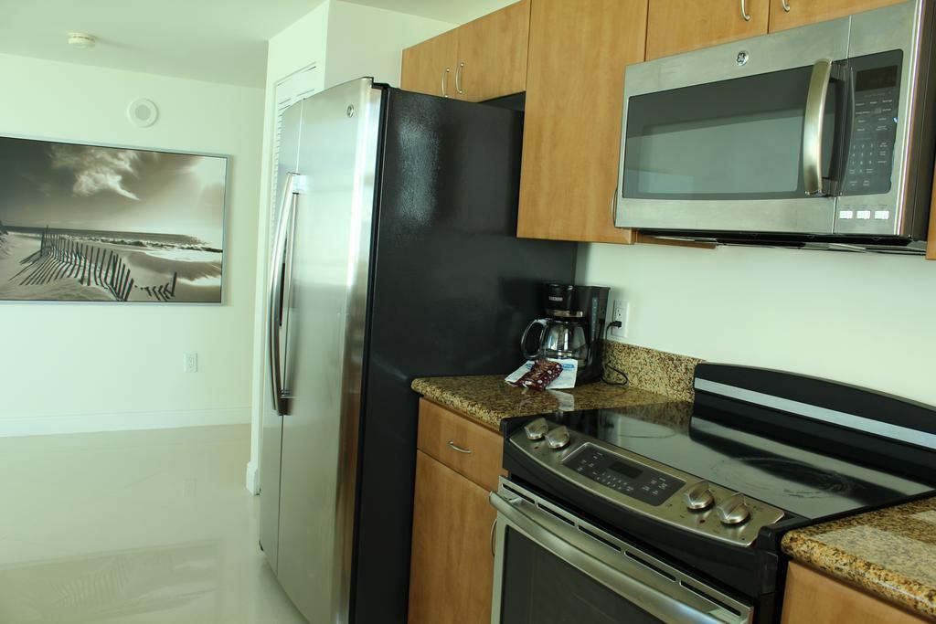 Lyx Suites At One Broadway In Brickell Майами Экстерьер фото